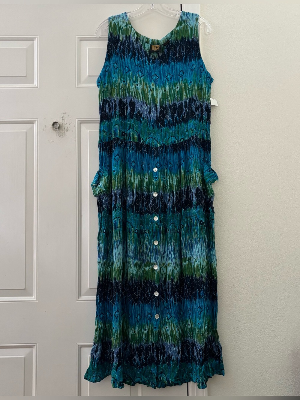 Bila Blue and Green Sleeveless Button-Front Maxi Skirt